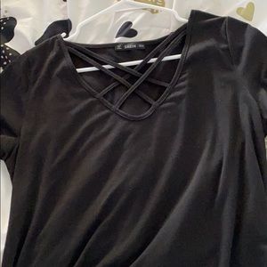 A black shirt